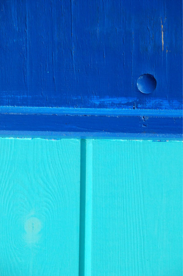 Contrast of two blues